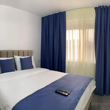 Centar Luxe Near Bohemian Street Apartament Skopje